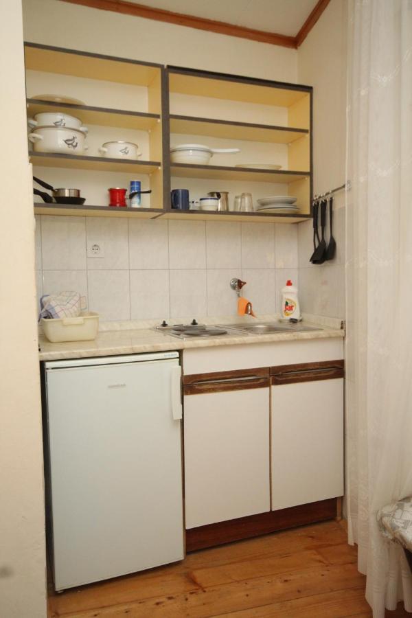 Apartments And Rooms By The Sea Komiza, Vis - 2431 Εξωτερικό φωτογραφία